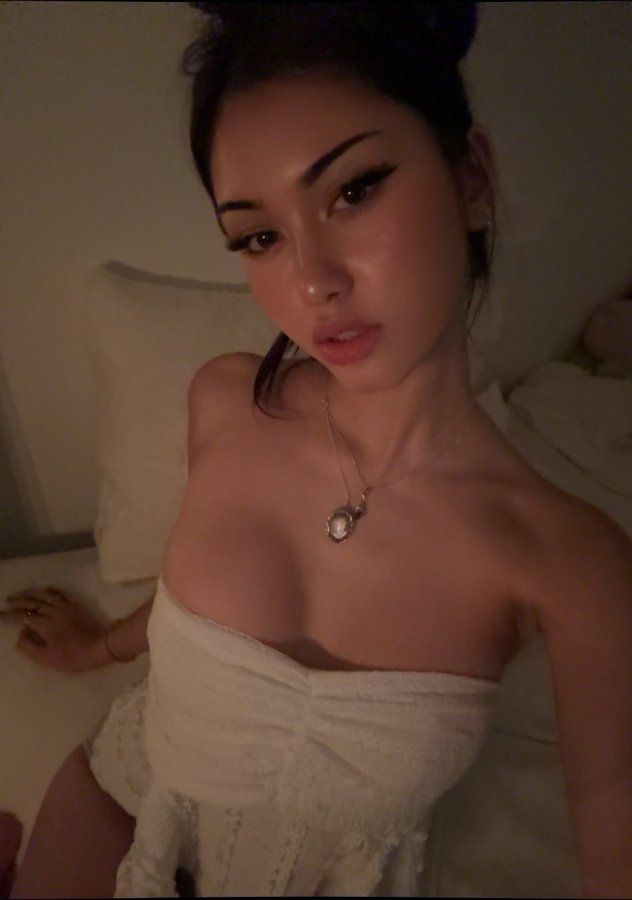 Arnavutköy Escort | Kaliteli ve Gizli Escort Hizmeti 1 Arnavutköy yeşil alan ve modern rezidans manzarası